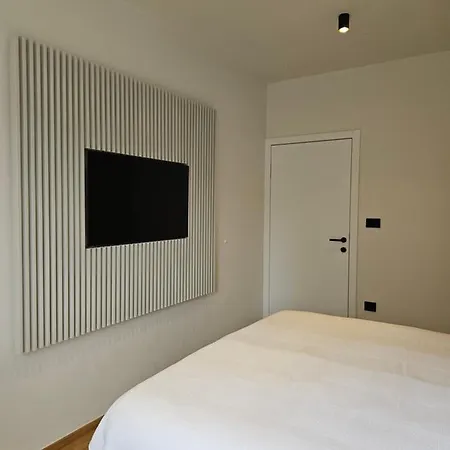 Διαμέρισμα Adav Luxus